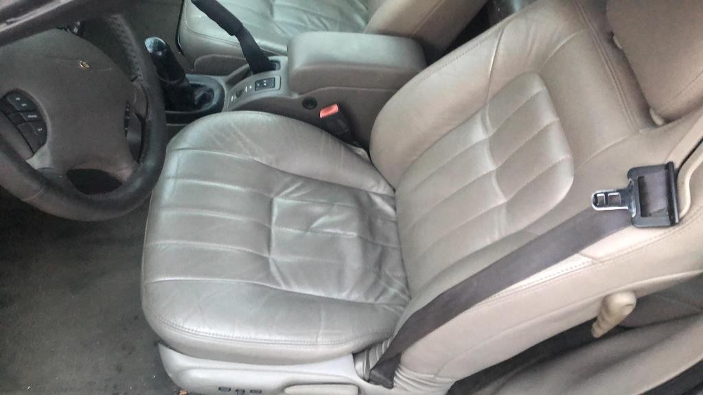 Chrysler Sebring 2,0 16v 104kw kód: ECC
