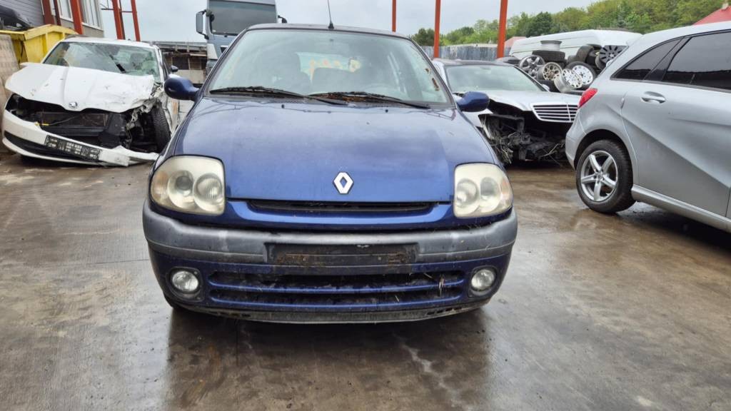 Renault Clio 1,2i 43kw kód motora: D4FD7