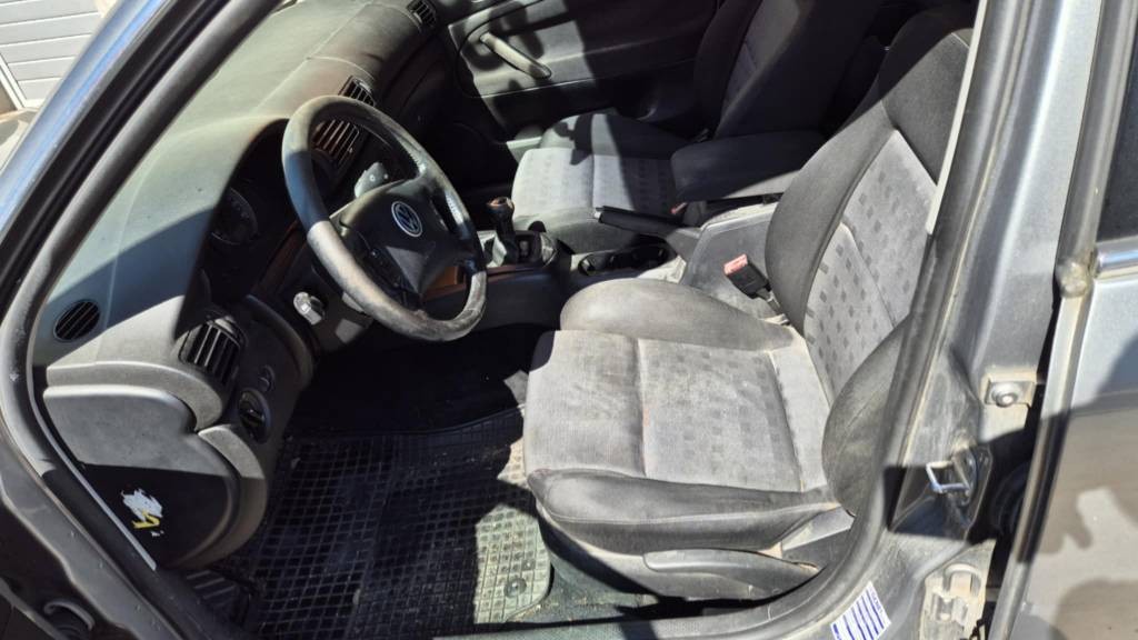 VW Passat B5,5 1,8T 110kw kód motora: AWT
