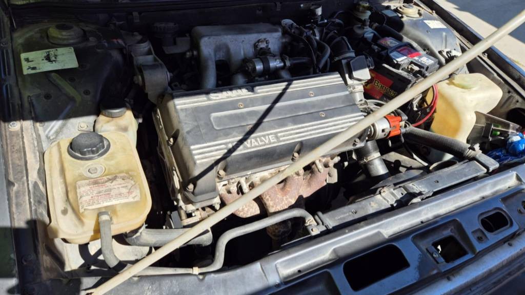 SAAB 9000 S 2,0i 96kw kód motora: B2023
