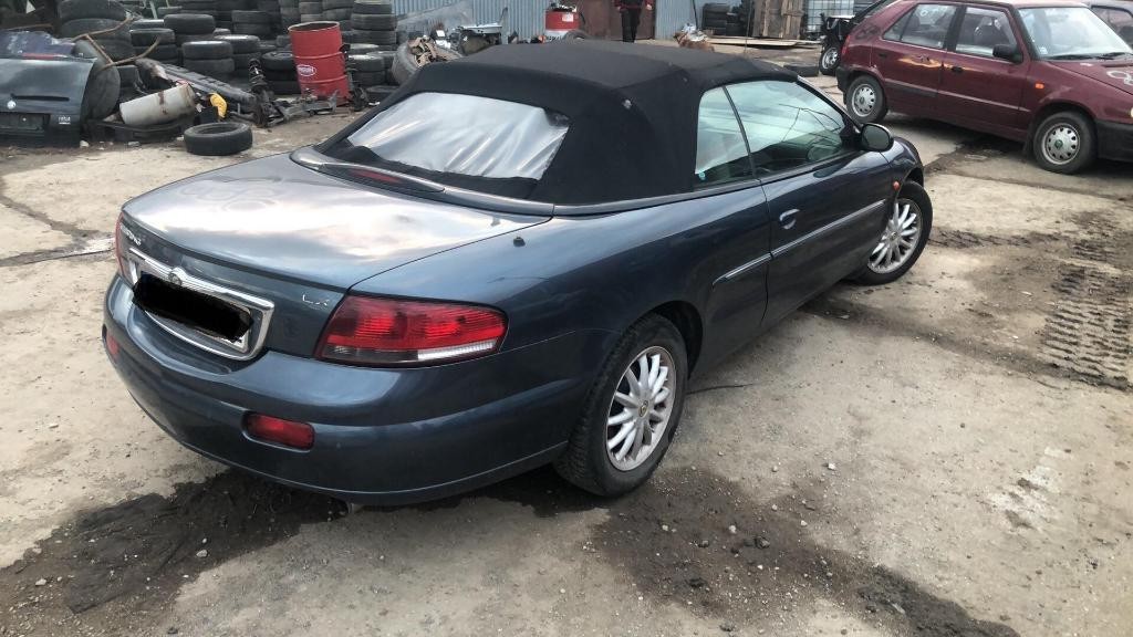 Chrysler Sebring 2,0 16v 104kw kód: ECC