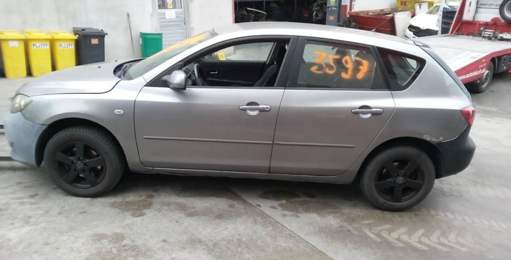 Mazda 3 1,6D 80kw kód motora: Y6